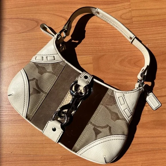 Coach RARE Y2K Classic Monogram Hampton Hobo Mini Bag - Picture 7 of 16